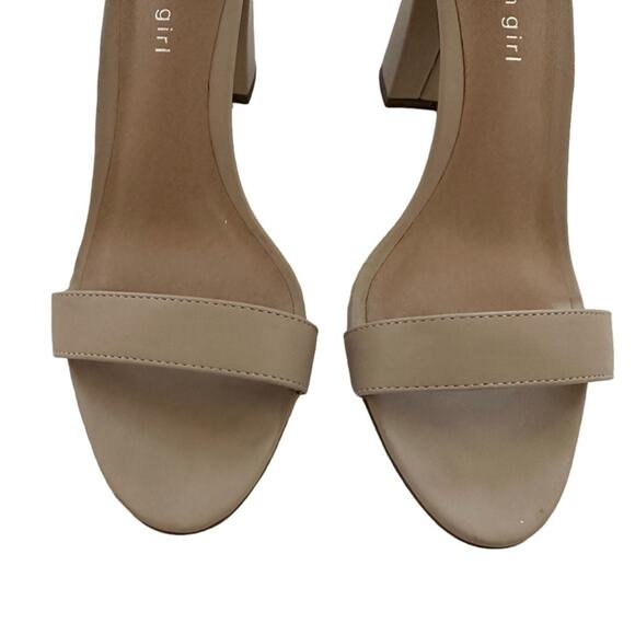 Madden Girl Beela Ankle Strap Nude Chunky Block Heels Sandals Sz 10 Neutral Tan - Picture 5 of 11